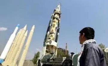 إعلان عسكري حوثي عقب إطلاق صواريخ نحو إسرائيل والتدخل المباشر في الحرب الإيرانية إعلان عسكري حوثي عقب إطلاق صواريخ نحو إسرائيل والتدخل المباشر في الحرب الإيرانية