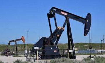 فرنسا: الجميع على استعداد لاتخاذ تدابير لاستقرار سوق النفط