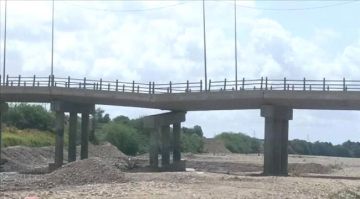 تحذيرات من انهيار وشيك لجسر العرائس في لحج ومناشدات بتدخل عاجل