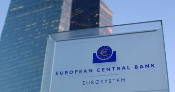 المركزي الأوروبي يثبت الفائدة عند 2 ويرفع توقعات التضخم