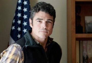 استقالة مدير المركز الوطني لمكافحة الإرهاب بأمريكا بسبب حرب إيران