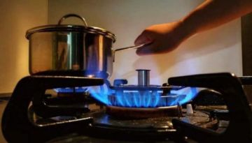 الهند ترفع أسعار غاز الطهي للمرة الأولى في عام