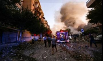 جيش الاحتلال ينذر سكان 8 أحياء في بيروت بالإخلاء جيش الاحتلال ينذر سكان 8 أحياء في بيروت بالإخلاء