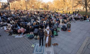 أسوأ 5 تغريدات كارهة للإسلام أطلقها الجمهوريون في أمريكا منذ حرب إيران أسوأ 5 تغريدات كارهة للإسلام أطلقها الجمهوريون في أمريكا منذ حرب إيران