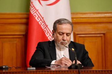 إيران تدين الهجمات الأمريكية االصهيونية على منشآتها النووية وتطالب مجلس الأمن بالتحرك الفوري إيران تدين الهجمات الأمريكية االصهيونية على منشآتها النووية وتطالب مجلس الأمن بالتحرك الفوري