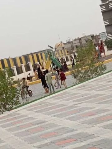 زوار يكشفون الوجه الآخر لحديقة البنك في لحج بعد الافتتاح مباشرة! زوار يكشفون الوجه الآخر لحديقة البنك في لحج بعد الافتتاح مباشرة!