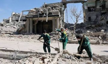 إيران : تضرر نحو 55 ألف وحدة سكنية و 236 مركزا طبيا و 120 مدرسة إيران : تضرر نحو 55 ألف وحدة سكنية و 236 مركزا طبيا و 120 مدرسة