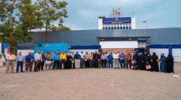 قيادة وأعضاء ومنتسبو الجمعية العمومية يؤكدون تمسكهم بحقهم في العمل السياسي قيادة وأعضاء ومنتسبو الجمعية العمومية يؤكدون تمسكهم بحقهم في العمل السياسي