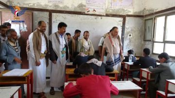 محافظ حجة يتفقد الدورات الصيفية والاختبارات في مديرية كشر محافظ حجة يتفقد الدورات الصيفية والاختبارات في مديرية كشر