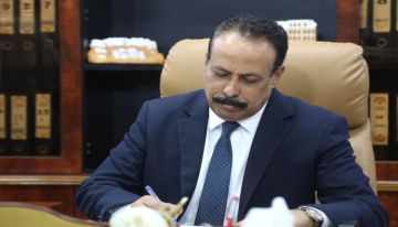 وزير الأشغال يوجه برفع الجاهزية لمواجهة موجة الأمطار في المحافظات المحررة وزير الأشغال يوجه برفع الجاهزية لمواجهة موجة الأمطار في المحافظات المحررة