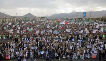 الحوثيون يكثفون التجنيد استعدادا لاحتمالات التصعيد الداخلي والإقليمي