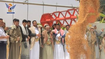 الكريم وبن حيدر يدشنان موسم حصاد القمح للعام 1447هـ في الجوف