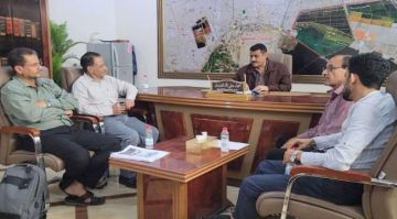 مدير عام المنصورة يناقش أوضاع وأداء مستشفى مايو الجراحي مدير عام المنصورة يناقش أوضاع وأداء مستشفى مايو الجراحي