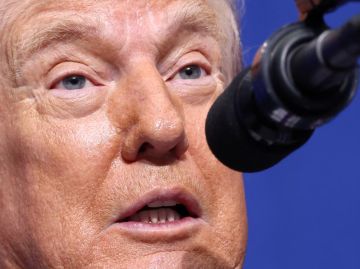 ترامب يخرج عن طوره في أول تعليق على ضرب إيران لحاملة الطائرات