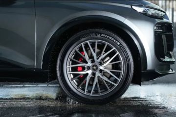 لاستخراج أقصى طاقة ممكنة.. ميشلان تطور إطارات جديدة للسيارات الكهربائية لاستخراج أقصى طاقة ممكنة.. ميشلان تطور إطارات جديدة للسيارات الكهربائية