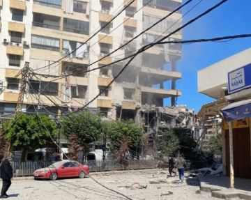 العدو الإسرائيلي يشن عدة غارات على مناطق متفرقة في لبنان العدو الإسرائيلي يشن عدة غارات على مناطق متفرقة في لبنان