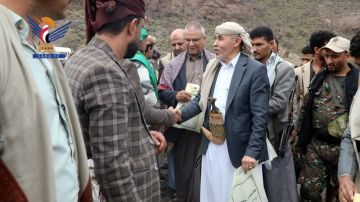 زيارات عيدية لوفود من إب للمرابطين في الضالع وتعز زيارات عيدية لوفود من إب للمرابطين في الضالع وتعز