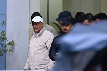 الشرطة النيبالية تعتقل رئيس الوزراء السابق بشبهة التورط في قمع احتجاجات