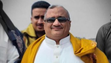 صفعة جديدة للحوثي.. انشقاق عضو مجلس شورى المليشيات صفعة جديدة للحوثي.. انشقاق عضو مجلس شورى المليشيات