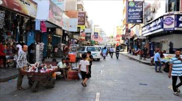 مع اقتراب عيد الفطر...إرتفاع ملحوظ بأسعار الملابس بعدن