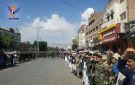 وقفة لأبناء صنعاء القديمة تأكيدا للجهوزية وتأييدا لعمليات القوات المسلحة
