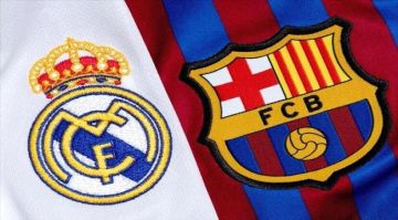 برشلونة يقرر وضع صورة مطربة أمريكية على القميص في الكلاسيكو ضد ريال مدريد