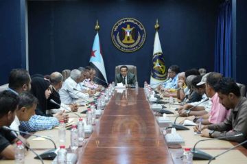 الحالمي يطلع على خطط تطوير أداء هيئة الإعلام والثقافة