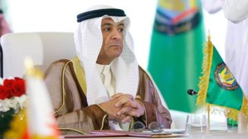 قمة جدة توجه بسرعة إنشاء أنابيب لنقل النفط ومنظومة إنذار ضد الصواريخ