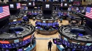 الأسهم الأمريكية تنهي تعاملات الجمعة على انخفاض