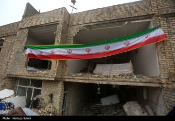 العدو الأمريكي الصهيوني يستهدف منشآت مدنية وصناعية في ثلاث محافظات إيرانية