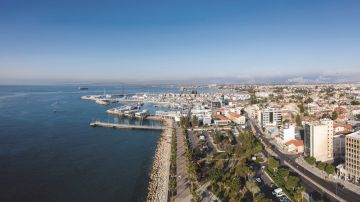 قبرص مزيج من الطبيعة والتاريخ والتجارب