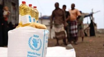 برنامج الغذاء العالمي: 8.6 مليون يمني استفادوا من المساعدات خلال 2025 وسط تراجع حاد في التمويل برنامج الغذاء العالمي: 8.6 مليون يمني استفادوا من المساعدات خلال 2025 وسط تراجع حاد في التمويل