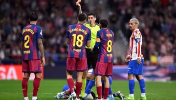 بسبب موقعة برشلونة.. أتلتيكو يواصل هجومه على لجنة الحكام