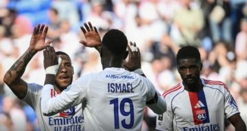 الدوري الفرنسي .. ليون يفوز على أوكسير ويعزز موقعه في المربع الذهبي