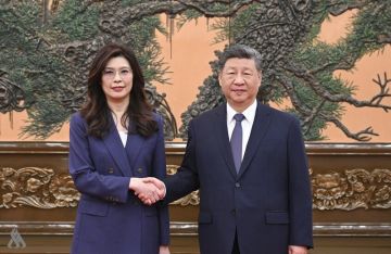 الرئيس الصيني يلتقي زعيمة المعارضة التايوانية الرئيس الصيني يلتقي زعيمة المعارضة التايوانية