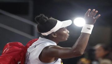 المخضرمة فينوس وليامز تودع بطولة مدريد للتنس مبكرا