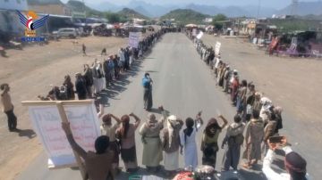 وقفات حاشدة في ريمة تأكيدا على التمسك بالمشروع القرآني والبراءة من الأعداء