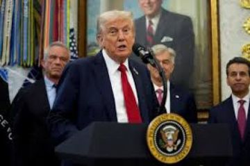 لهذا السبب.. ترامب يتوعد صحفيا