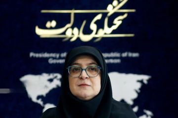 مهاجراني: استهداف البنية التحتية لن يوقف مسيرة التقدم وسنواصل البناء مهاجراني: استهداف البنية التحتية لن يوقف مسيرة التقدم وسنواصل البناء