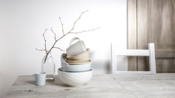 أطباق الطعام أكثر من مجرد أداة.. وهذا ما يقوله (علم النفس)