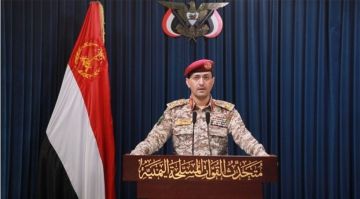 الحوثيون: سنتعامل مع التطورات المقبلة وفق ما يحدده العدو تصعيد أو تهدئة الحوثيون: سنتعامل مع التطورات المقبلة وفق ما يحدده العدو تصعيد أو تهدئة