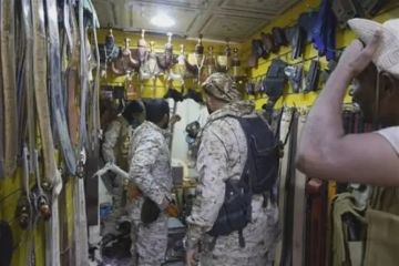 أول محافظة يمنية تمنع بيع وتداول السلاح .. و درع الوطن توجه تحذيرا شديد الهجة للمخالفين