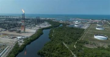 ارتفاع النفط أكثر من 1 مع استمرار توتر الأسواق