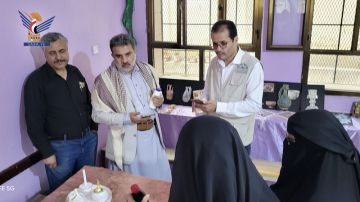 الكبسي وشرف يتفقدان الأنشطة في عدد من المراكز الصيفية بأمانة العاصمة الكبسي وشرف يتفقدان الأنشطة في عدد من المراكز الصيفية بأمانة العاصمة