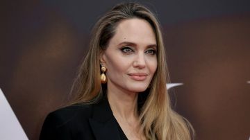 ملامح أنجلينا جولي تثير القلق حول صحتها