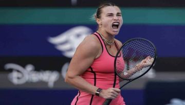 ريباكينا تضيق الخناق على سابالينكا في صدارة التصنيف العالمي... وأندرييفا تتقدم