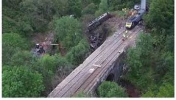 7 جرحى إثر خروج قطار عن مساره في روسيا 7 جرحى إثر خروج قطار عن مساره في روسيا