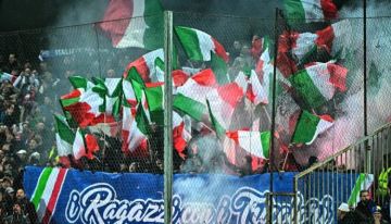 حادث مأساوي.. مقتل لاعب إيطالي بسبب قطعة بيتزا