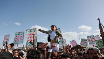 إدانة يمنية لتصعيد الحوثيين ضد القطاع التجاري