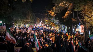 تظاهرات وحشود ليلية في إيران تجمعات واسعة وهتافات في عدة ساحات